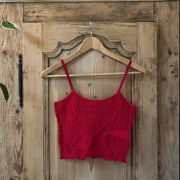 RED CROP TOP - Picture 1 of 3